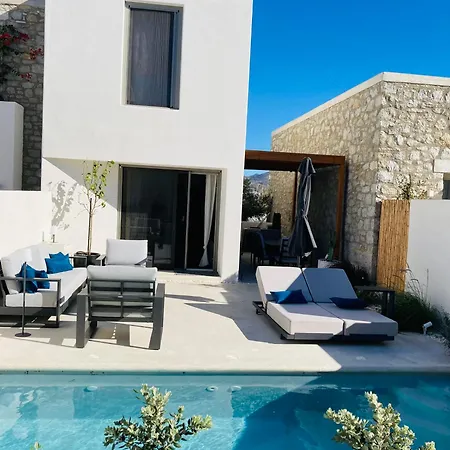 Gaia Naxhom Villa